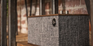 Klipsch présente ses nouvelles enceintes HERITAGE Klipsch_TheOne_II_Lifestyle_22