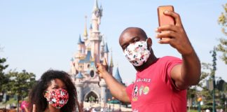 Disneyland Paris lance une gamme de masques pour la bonne cause Disneyland Paris