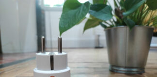 Konyks Priska Max Easy : la prise connectée qui s’installe toute seule Konyks Priska Max Easy