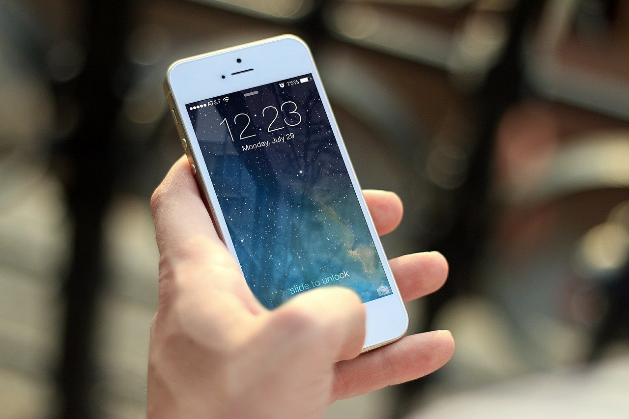 كمبروسر كامري Comment protéger votre ancien iPhone 7 avec les coques les plus en ... coque iphone 7 Maleficent Vogue