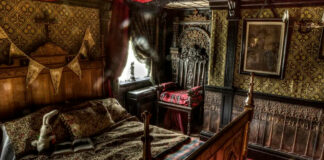 Halloween : Airbnb propose 5 hébergements qui font froid dans le dos Airbnb-X-Halloween