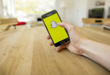 5 applications efficaces pour espionner un compte Snapchat Snapchat