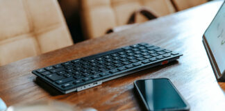 CHERRY KW 9200 MINI : Le clavier sans fil compact entre design et fonctionnalités CHERRY-KW-9200-MINI