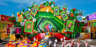 Alice et la Reine de Cœur : Retour au Pays des Merveilles – Le nouveau spectacle original de Disneyland Paris Alice et la Reine de Cœur : Retour au Pays des Merveilles