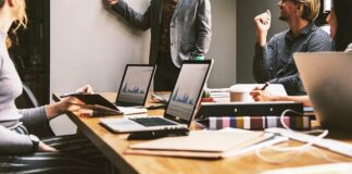 Narratiiv : Se former à la Création de Contenu en école Post-Bac Création de Contenu