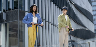 Segway-Ninebot lance sa nouvelle génération de trottinettes avec la E2 Plus II E Segway-Ninebot-E2-Plus-II-E-01