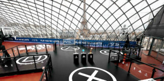 PlayStation a organisé un événement exceptionnel mélangeant basket-ball et football Playstation---Concept-Court-Paris