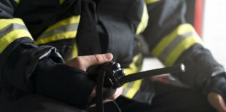 4 mai – Journée mondiale des pompiers : Quand l’uniforme attise le désir sur JOYclub.fr