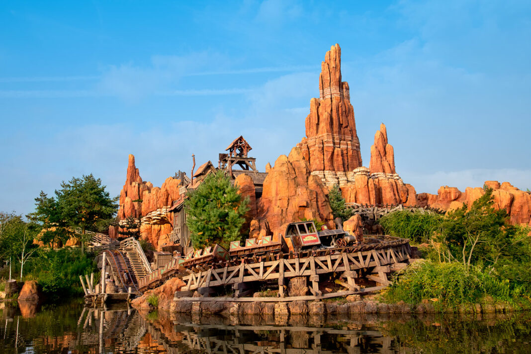Disneyland-Paris-Big-Thunder-Mountain-BTM_1