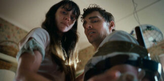 Together : une nouvelle bande annonce pour le film avec Dave Franco et Alison Brie Together ©LEONINE