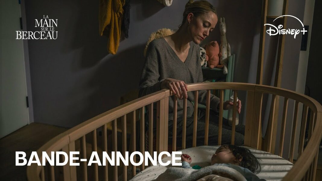 La Main sur le berceau