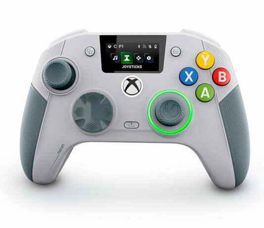 Nacon célèbre la Xbox 360 avec une édition spéciale de la Revolution X Unlimited Nacon-Revolution-X-Unlimited-01