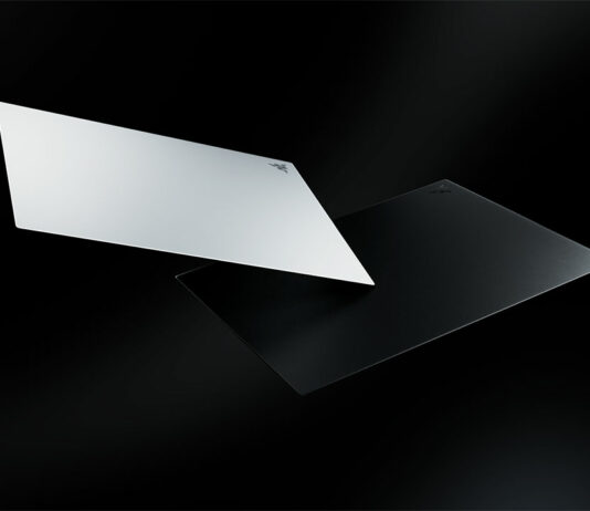 Razer Atlas Pro : le tapis de souris gaming en verre le plus fin au monde Razer Atlas Pro